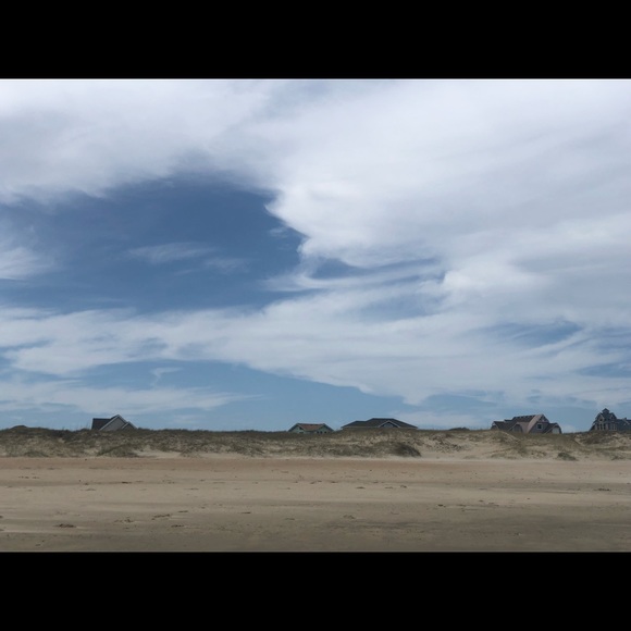 Meet your Posher, Alisha - Picture 1 of 1